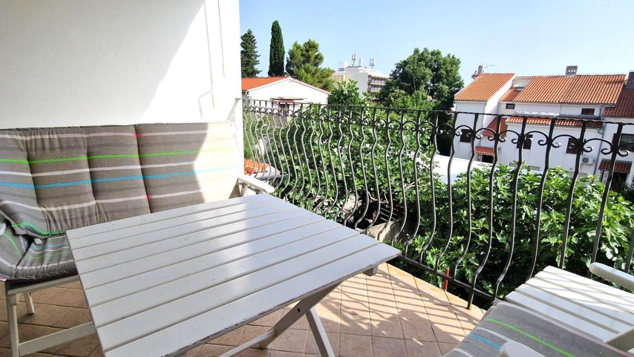 Apartment Damijan Krk Town Zewnętrze zdjęcie