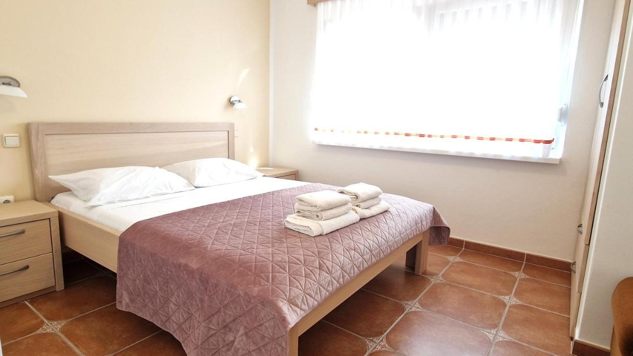 Apartment Damijan Krk Town Zewnętrze zdjęcie