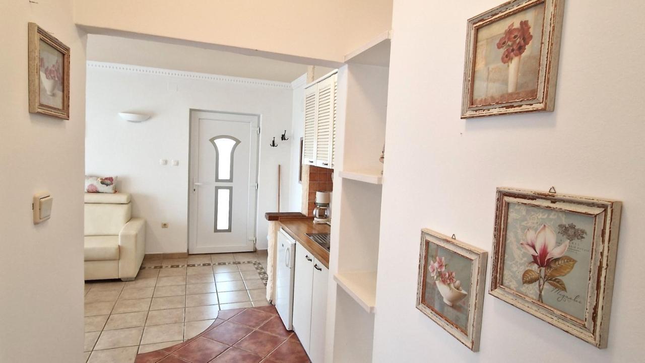 Apartment Damijan Krk Town Zewnętrze zdjęcie